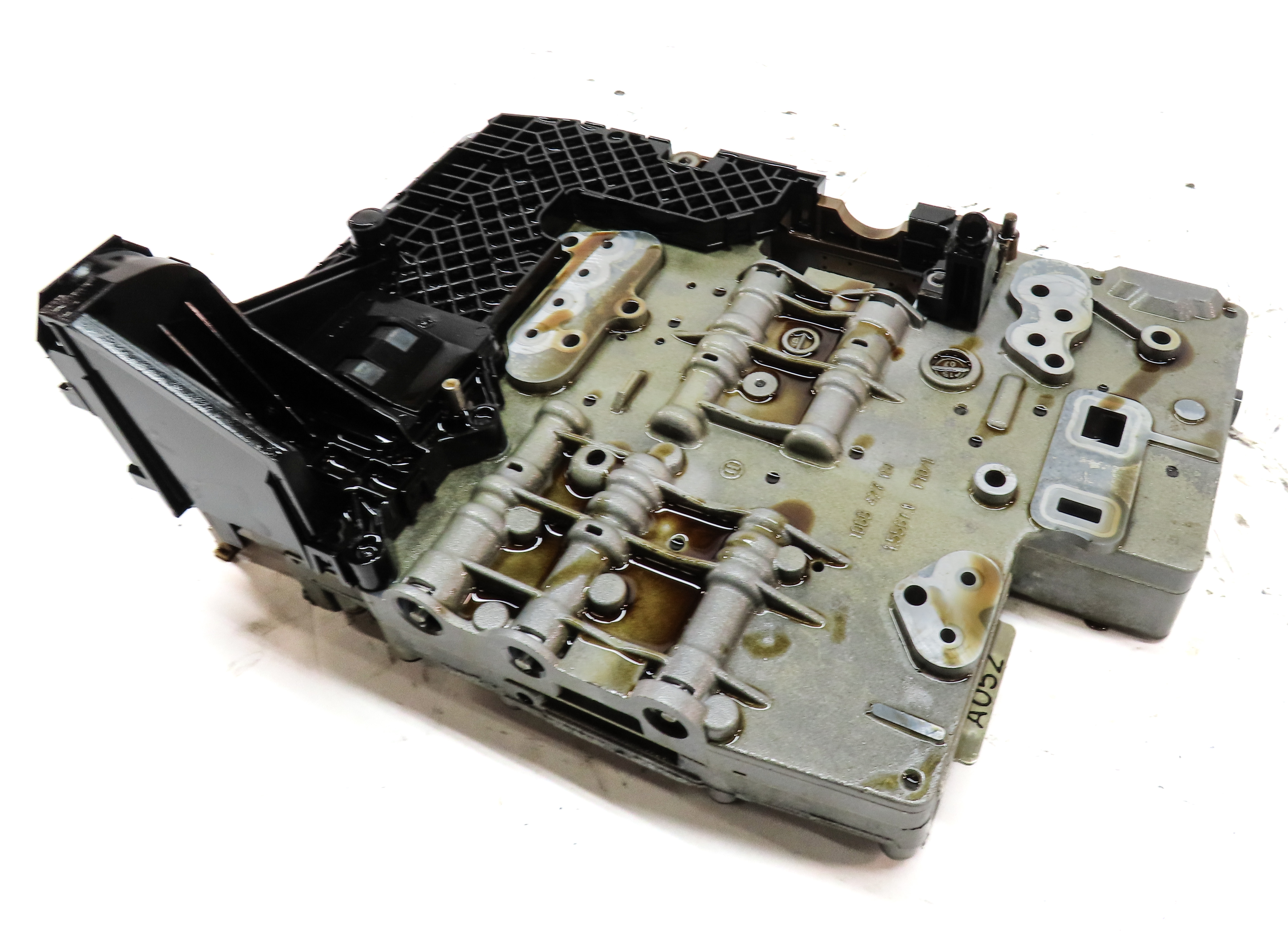 2006-2009 RANGE ROVER SPORT (L320 L322) 4.2L 6HP-26 AUTO TRANSMISSION VALVE BODY — exact item pictured